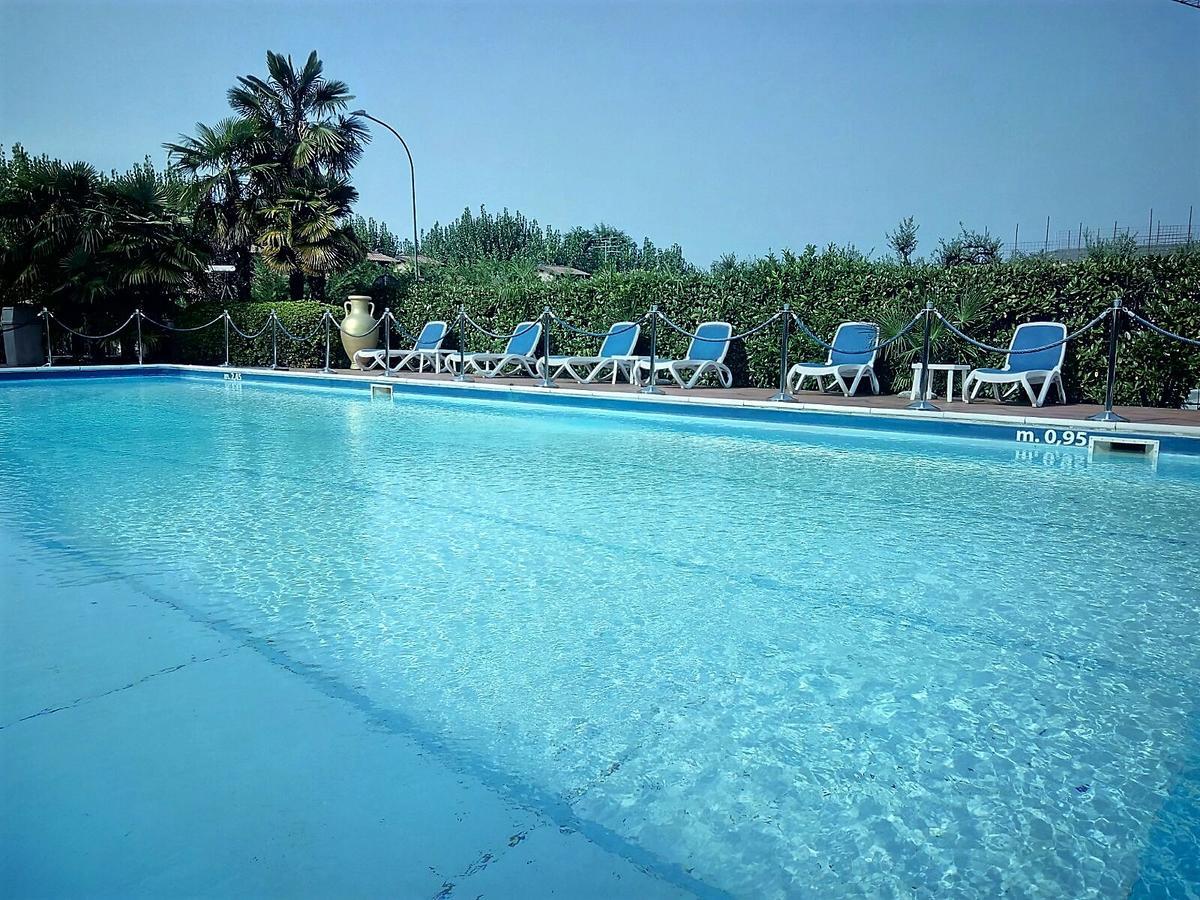 Hotel Oceano 페스키에라델가르다 외부 사진