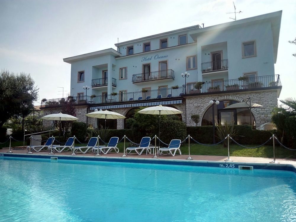 Hotel Oceano 페스키에라델가르다 외부 사진